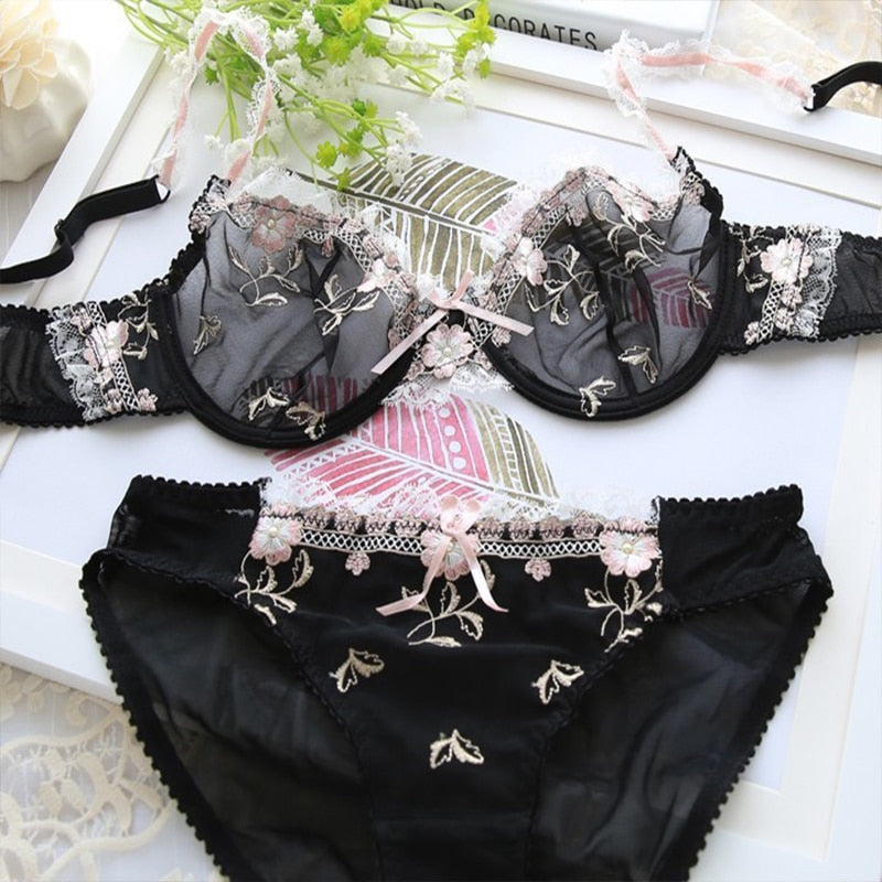 Sexy Ultra-thin Sexy Large Size Lingerie Lace Transparent underwear bra set